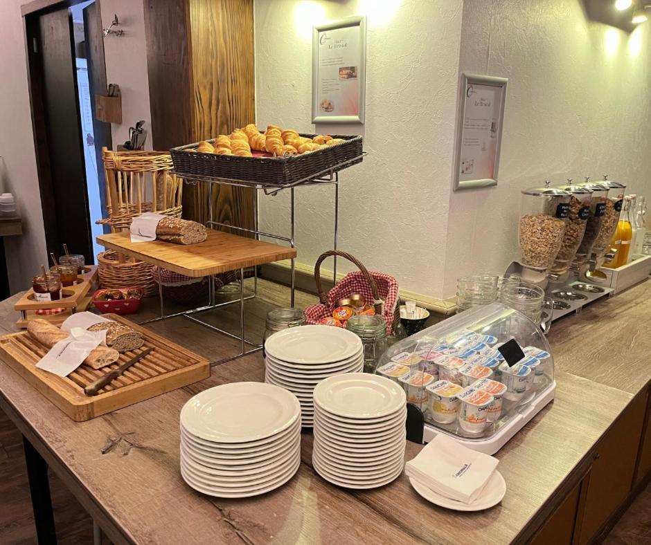 Hotel Le Bristol Strasbourg Gare Bagian luar foto
