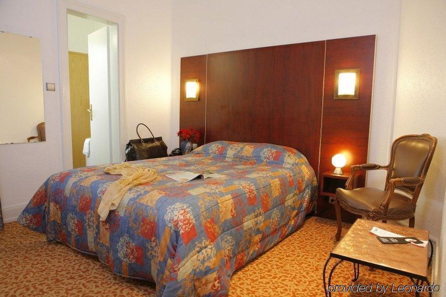 Hotel Le Bristol Strasbourg Gare Ruang foto